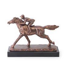 Tipperary Crystal Bronze The Last Furlong