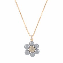 Tipperary Crystal Daisy - Grey Pearl Pendant Gol
