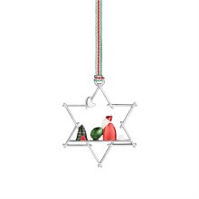 Newbridge Silverware Star with Santa Christmas Tree Decoration