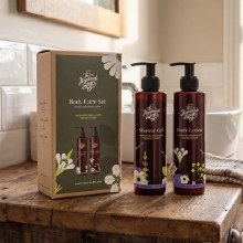 The Handmade Soap Company Gift Set Hand Wash & Lotion Lavender, Rosemary, Thyme & Mint
