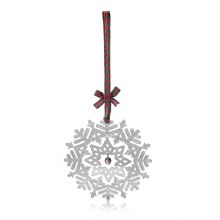 Tipperary Crystall Heirlooms Loved Ones Snowflake Decoration