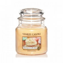 Yankee Candle Medium Jar Vanilla Cupcake