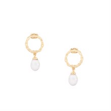 Tipperary Crystal Pearl Earrings Circle Gold