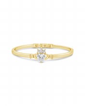 Seala Stone-Set Claddagh Gold