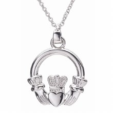 Newgrange Living Silver Claddagh Pendant