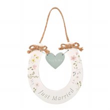 Love Story Wildflower Horseshoe Love Story
