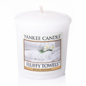 Yankee Candle Votive Candle Fluffy Towels