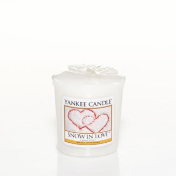 Yankee Candle Votive Candle Snow in Love