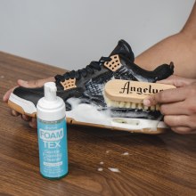 Additional picture of Angelus Foam Tex Sneaker Cleaning Kit