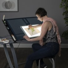 Additional picture of Artograph Featherweight LightPad, 12" x 17"