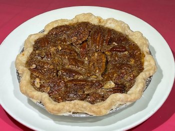 Just in Time Treats - Pecan Pie 6in