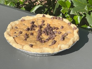 Just in Time Treats - Chocolate Chip Pie 10in