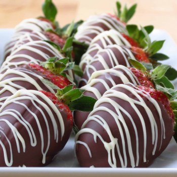 12 pack - Chocolate Covered Strawberries - Pick up 2/13 &amp; 2/14