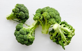 Phoenicia Broccoli Crowns