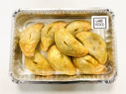 Phoenicia Pies Lamb & Potato 8 pc