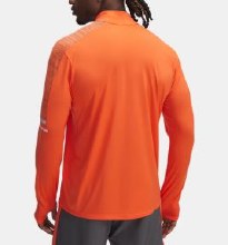 Additional picture of UA M's Ch. Midlayer M Orange