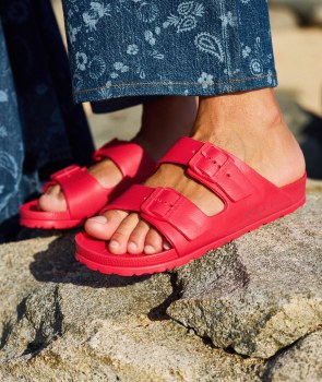 RX WOMEN'S KATTIE SANDAL RED US7