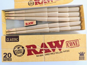 Raw King Size Cones 20 Count