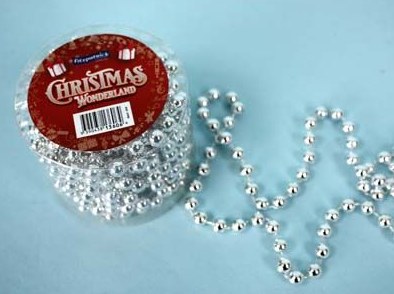 CHRISTMAS WONDERLAND SILVER BEAD GARLAND IN TUB 8MM X 5M
