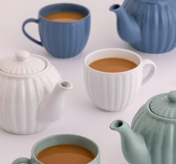 PRICE &amp; KENSINGTON LUXE 6 CUP TEAPOT - WHITE