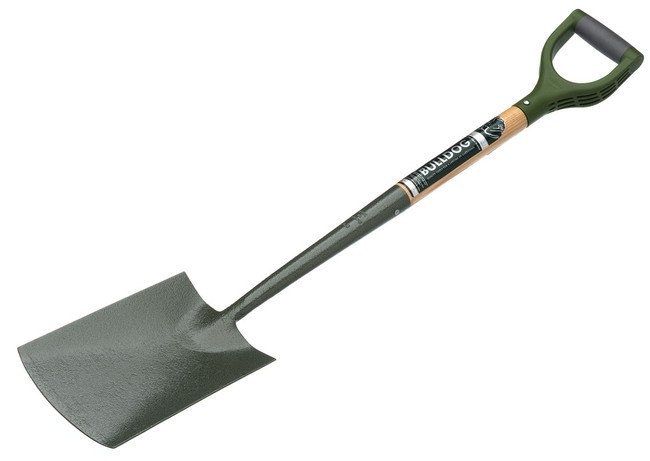 BULLDOG DIGGING SPADE WITH D HANDLE