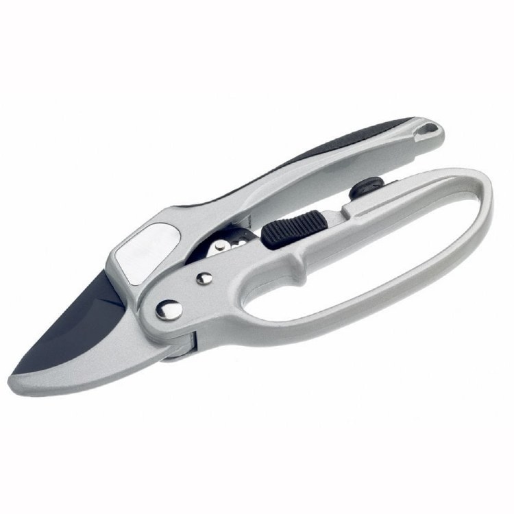 BULLDOG RATCHET PRUNER