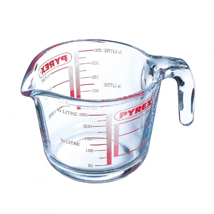 PYREX MEASURING JUG 0.5LTR