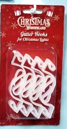 CHRISTMAS WONDERLAND GUTTER HOOKS - 8PACK