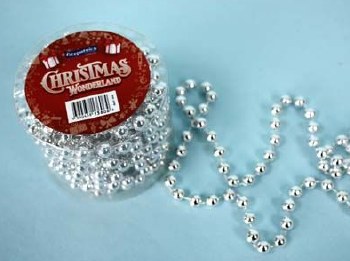 CHRISTMAS WONDERLAND SILVER BEAD GARLAND IN TUB 8MM X 5M