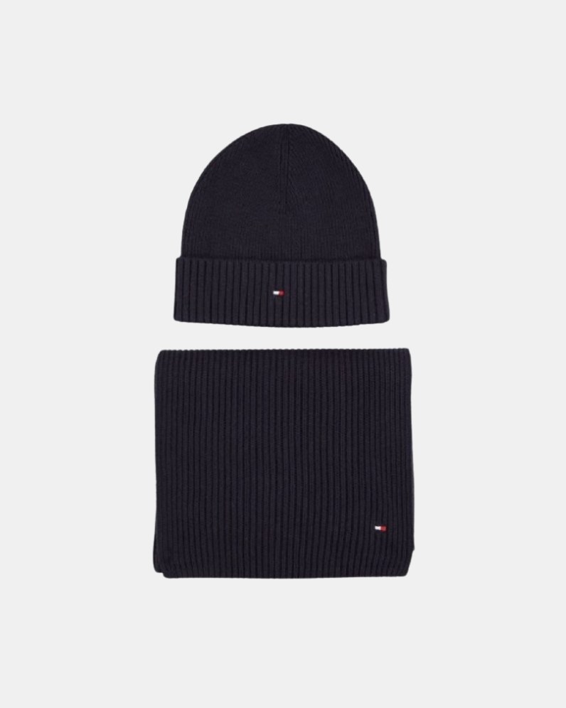 Tommy Hilfiger Essential Scarf and Beanie Set