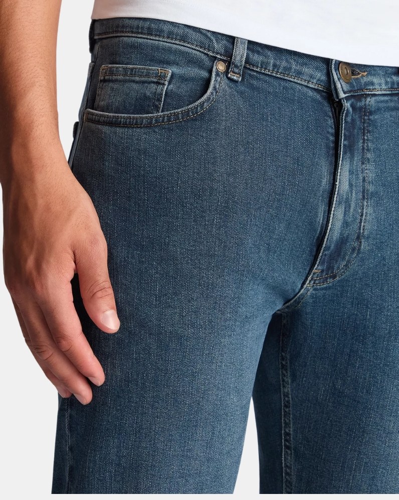 Roman Jeans