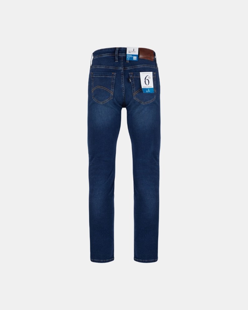 Nevada Straight Jeans