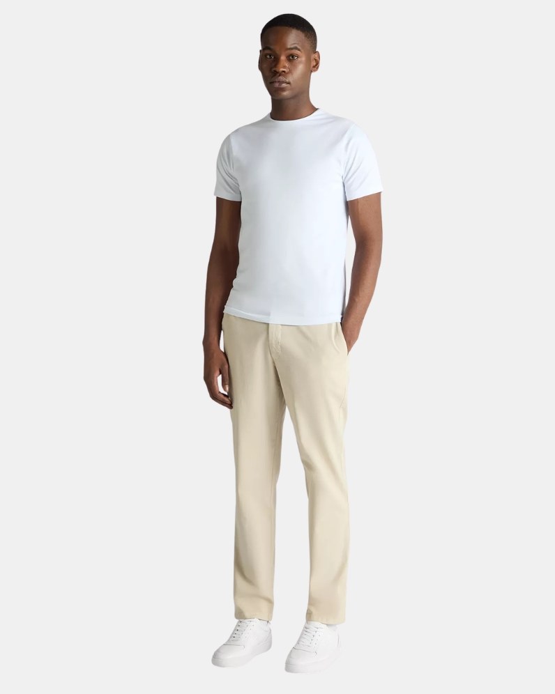 Elliott Chinos