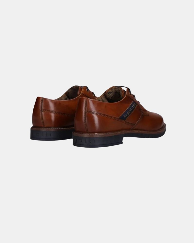 Caj Shoe