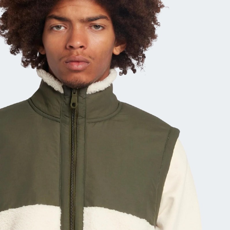 Farah Nehemah Gilet