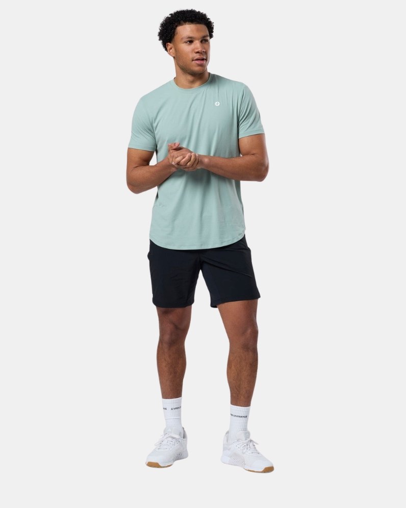 Essential 8" Shorts