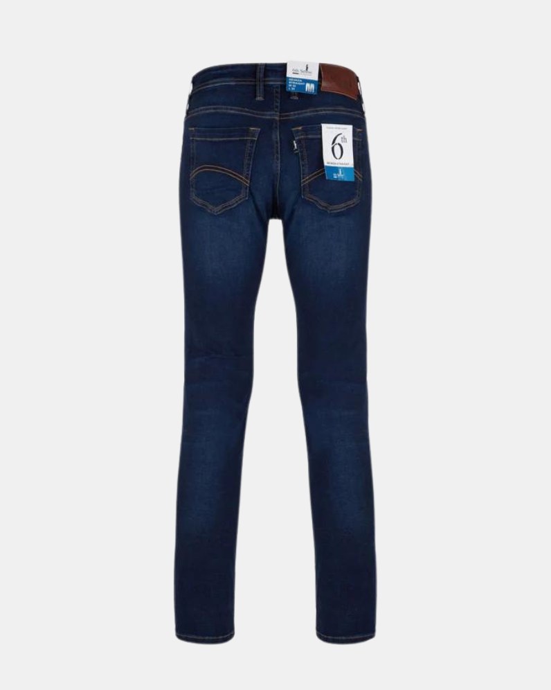 Nevada Straight Jeans