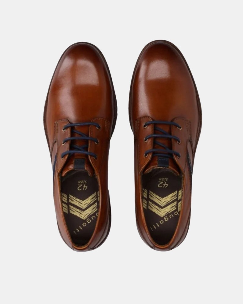 Caj Shoe