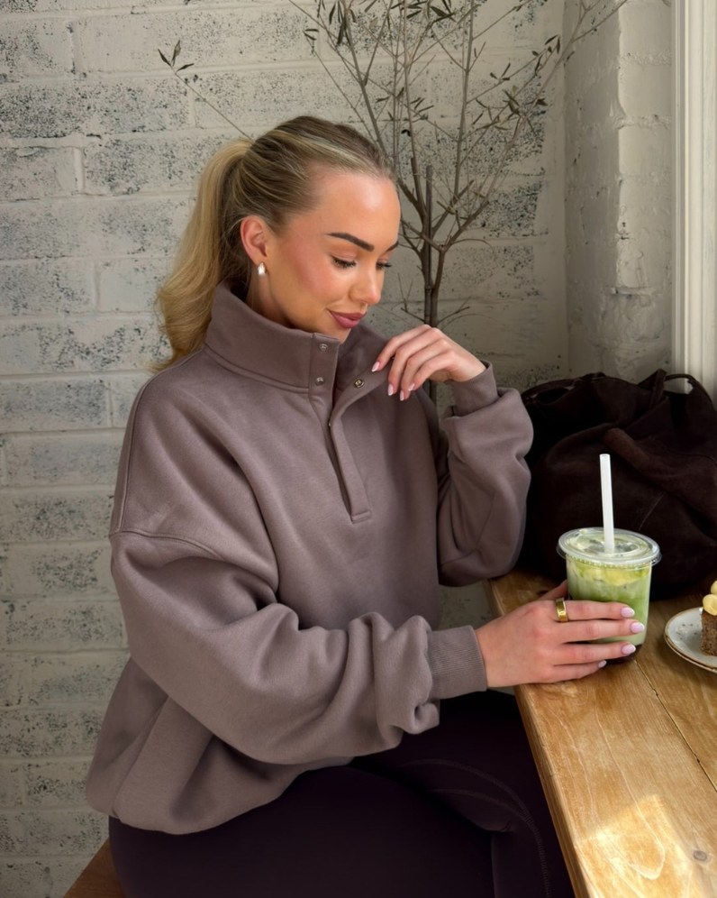 Snap Sierra Sweatshirt