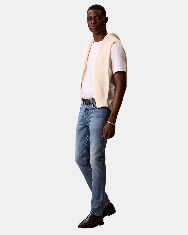 Slim Taper Jeans