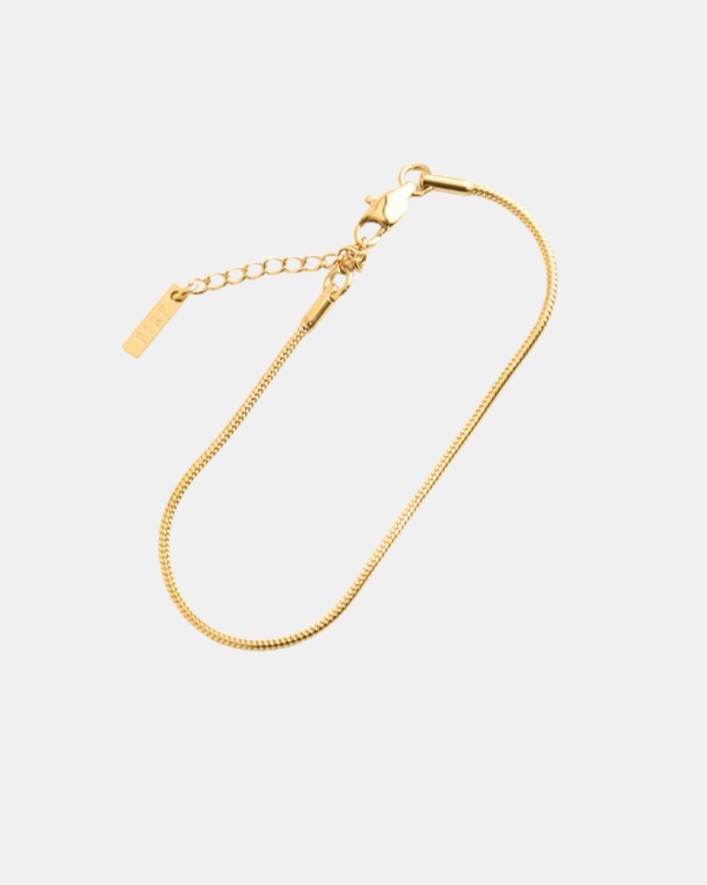 Éire Snake Chain Bracelet thumbnail