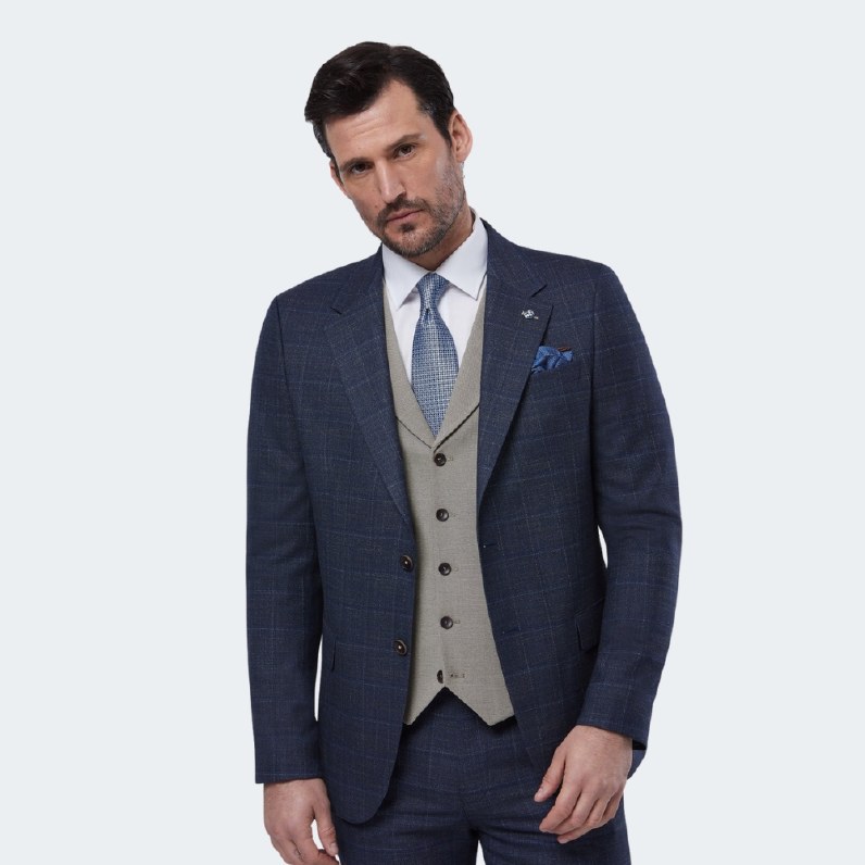 Benetti Oslo 3-Piece Suit thumbnail