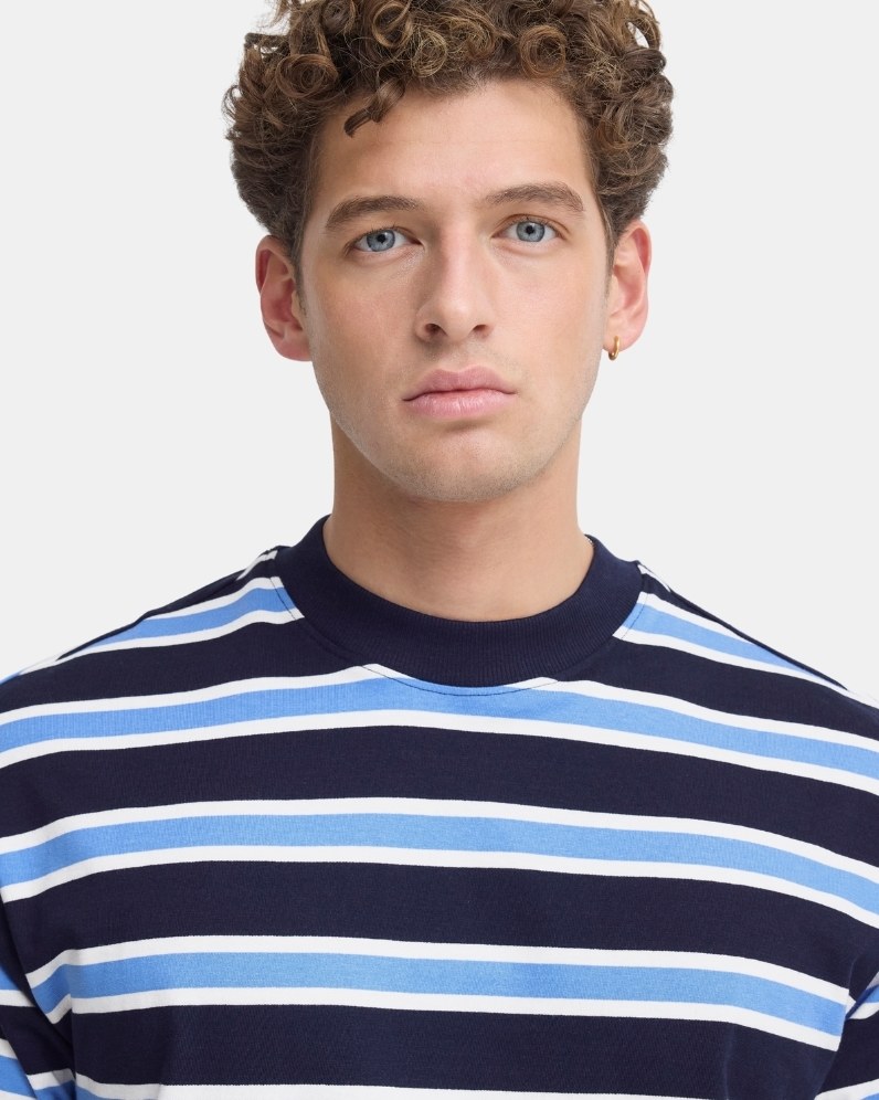 Moberg T-Shirt thumbnail