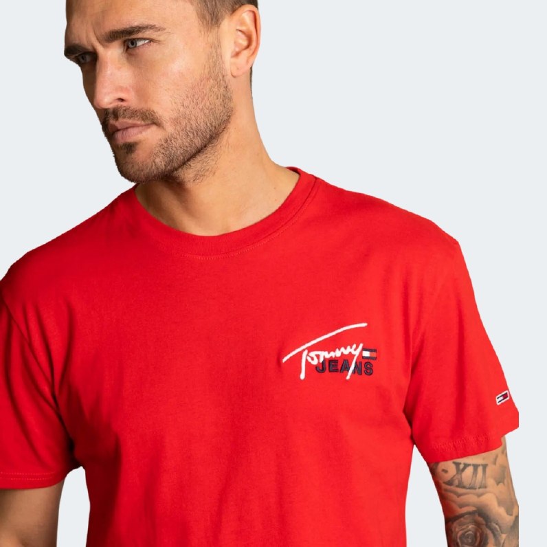 Tommy Jeans Graphic Signature Tee thumbnail