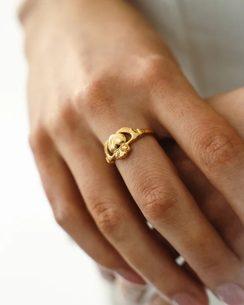 Claddagh Ring thumbnail