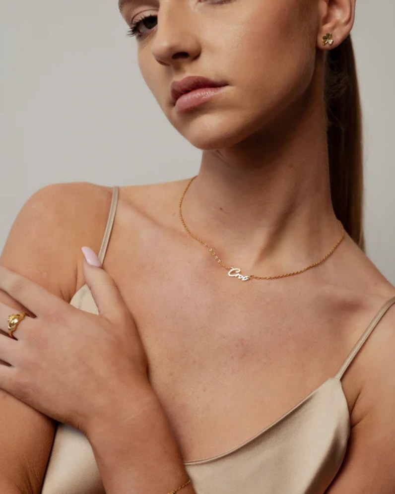 Croí Necklace thumbnail