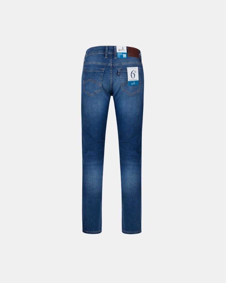 Nevada Straight Jeans thumbnail