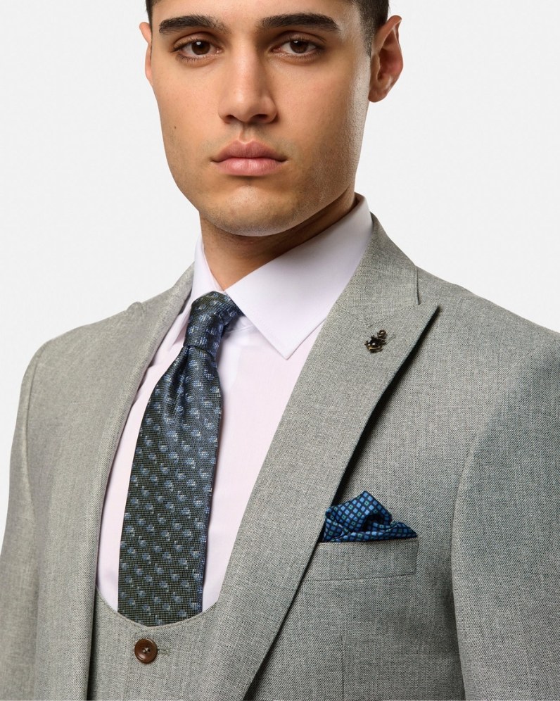 Nicky 3-Piece Suit thumbnail