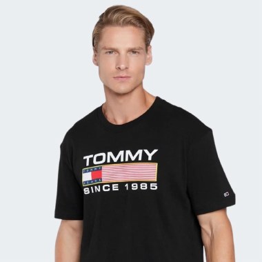 Tommy Jeans Flag Graphic Tee thumbnail