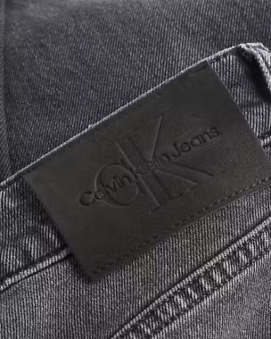 Slim Taper Jeans thumbnail